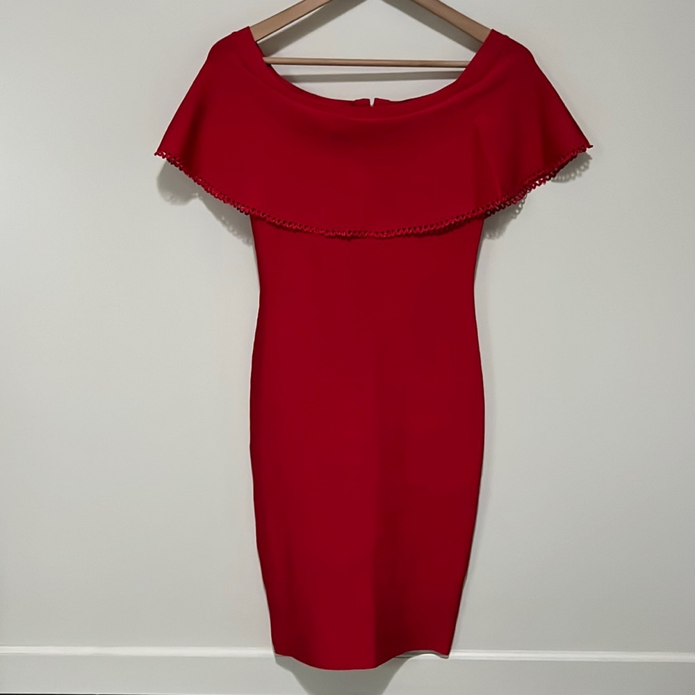 MARCIANO bodycon off the shoulder dress